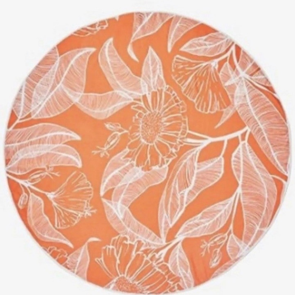 Summer & Rose Outdoor Roundie